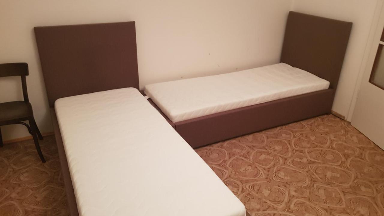 Kemp A Stanovani Na Fare Javornik  Ngoại thất bức ảnh